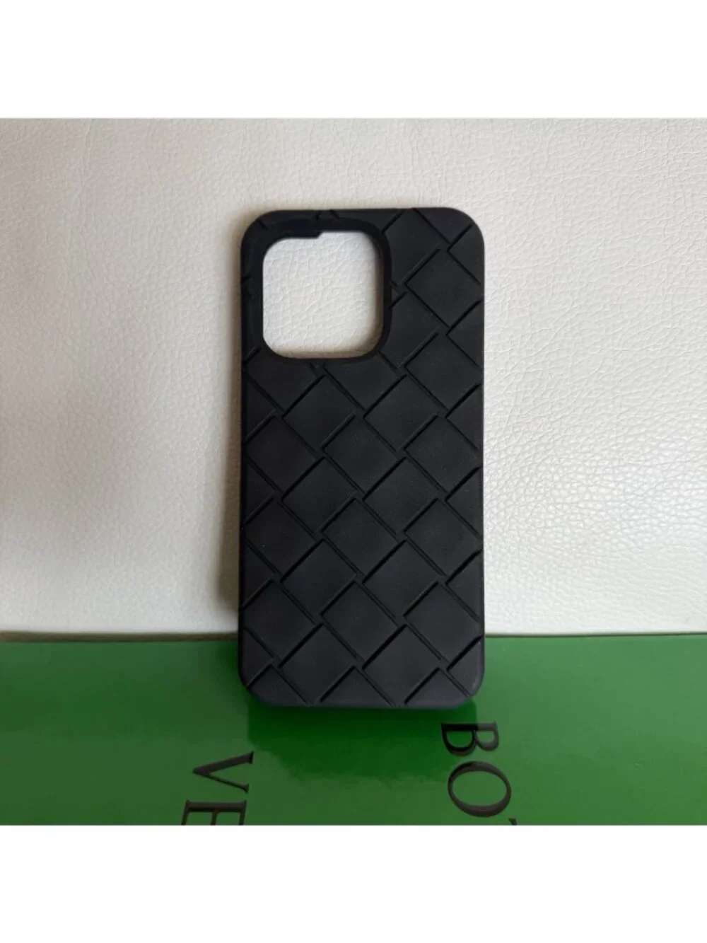 NEW BOTTEGA Veneta iPhone 16 Pro Case Black Rubber